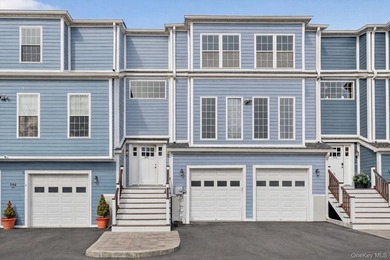 (private lake, pond, coastal) Home For Sale in Valley Cottage New York