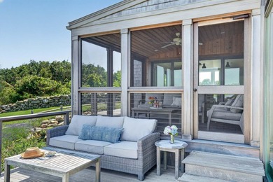 An iconic retreat in Chilmark, this totally renovated beach - photo 23