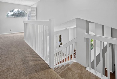 Welcome to this charming 3-bedroom, 2.5-bathroom townhouse - photo 35