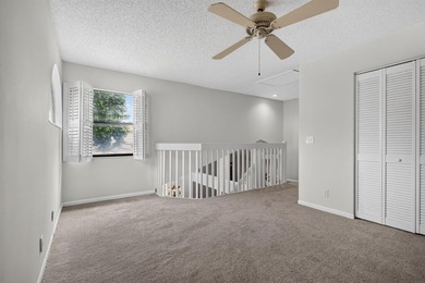 Welcome to this charming 3-bedroom, 2.5-bathroom townhouse - photo 40
