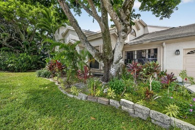 Welcome to this charming 3-bedroom, 2.5-bathroom townhouse - photo 46