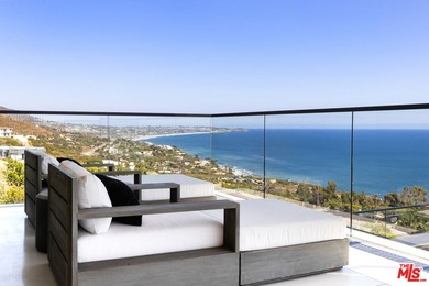 A rare chance to own one of Malibu's premier newer-construction - photo 2