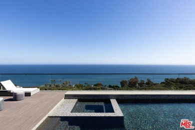 A rare chance to own one of Malibu's premier newer-construction - photo 4