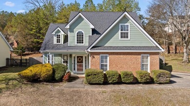 Chickamauga Lake Home For Sale in Ooltewah Tennessee