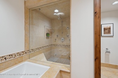 2024 renovations completed (including new decor, furniture - photo 16