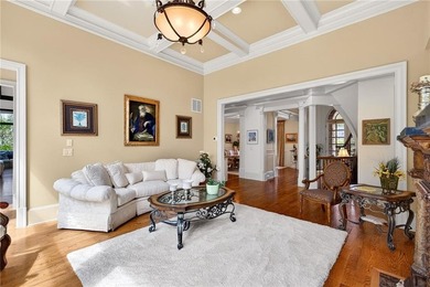 Luxury and a refined lifestyle are waiting for you here inside - photo 18