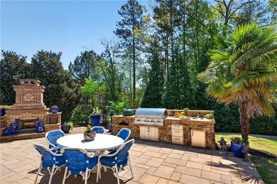 Luxury and a refined lifestyle are waiting for you here inside - photo 38