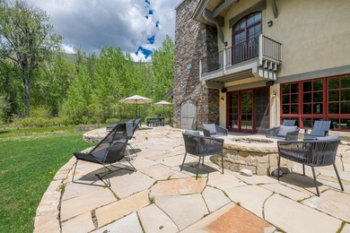 Private and serene, with spectacular East Fork creek frontage - photo 2