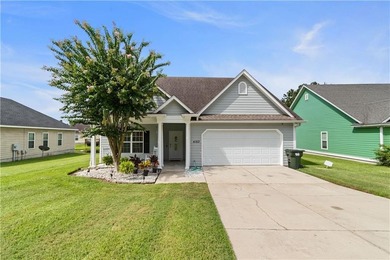 (private lake, pond, coastal) Home For Sale in Valdosta Georgia