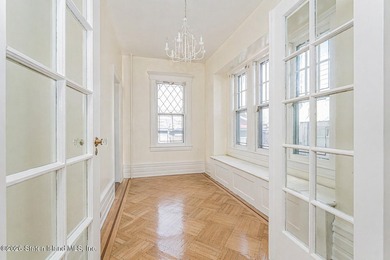 Come and see this magnificent one family detached home in the - photo 11