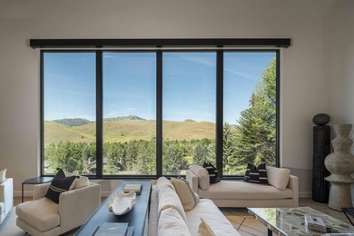 Set against one of Elkhorn's most coveted view corridors, this - photo 4