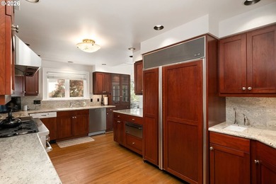 OPEN Sun 7/12 FROM 1 TO 3PM. Welcome to one of Portland's - photo 17