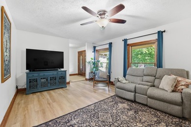 Rare opportunity to own a truly distinctive property in Gran - photo 18