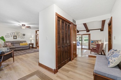 Rare opportunity to own a truly distinctive property in Gran - photo 20