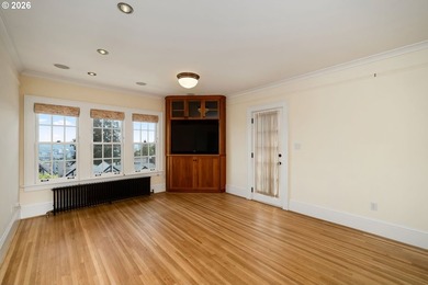 OPEN Sun 7/12 FROM 1 TO 3PM. Welcome to one of Portland's - photo 23
