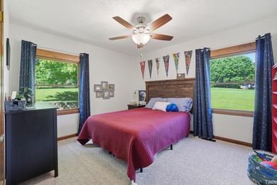 Rare opportunity to own a truly distinctive property in Gran - photo 29