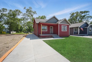 (private lake, pond, creek) Home For Sale in Des Moines Iowa