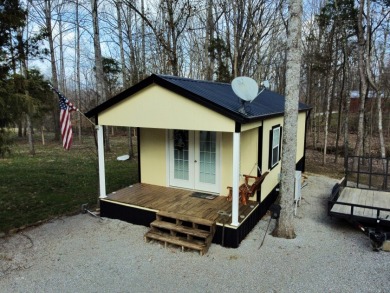 The perfect All-In-One Rough River Lake property