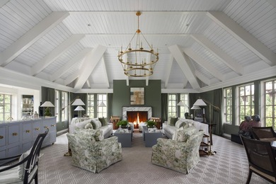 This incredible downtown estate offers luxurious living within - photo 6