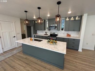 Rare brand new home South of town just steps away from Woahink - photo 12