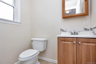 Charming Colonial - Your Forever Home! Lovely Colonial with an - photo 20