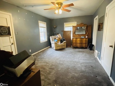 Welcome to this charming 2 bedroom home! Step inside to find an - photo 3