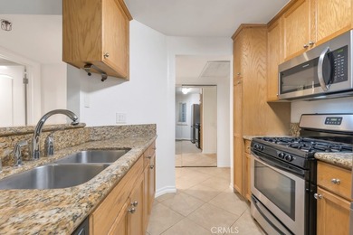 Welcome to this beautifully maintained first-floor condominium - photo 24