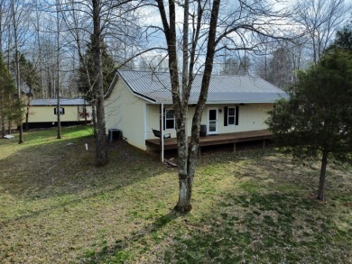 The perfect All-In-One Rough River Lake property