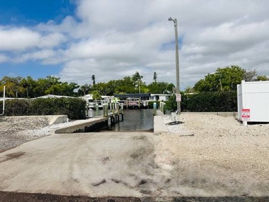 Live the Florida lifestyle in this beautifully updated 2 bedroom - photo 26