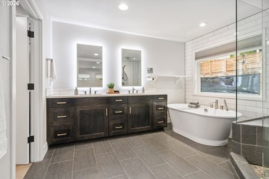 Experience refined Pacific Northwest living in this exceptional - photo 30
