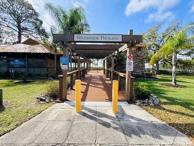 Live the Florida lifestyle in this beautifully updated 2 bedroom - photo 36