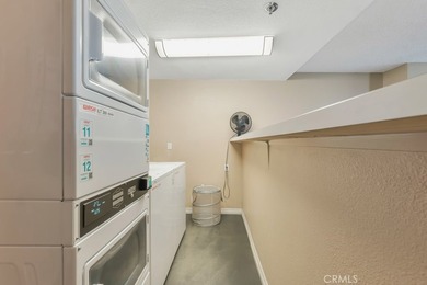 Welcome to this beautifully maintained first-floor condominium - photo 38