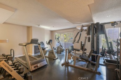 Welcome to this beautifully maintained first-floor condominium - photo 40