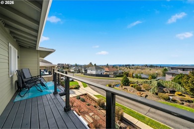 Experience refined Pacific Northwest living in this exceptional - photo 41