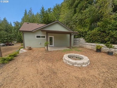 Rare brand new home South of town just steps away from Woahink - photo 42