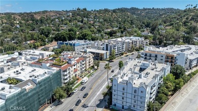 Welcome to this beautifully maintained first-floor condominium - photo 48