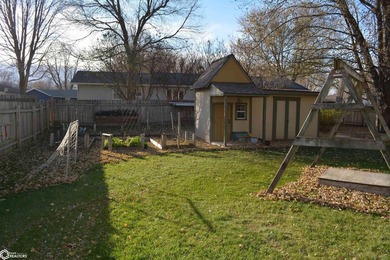 Wonderful 4 bedroom home in lovely McIntosh subdivision with - photo 5
