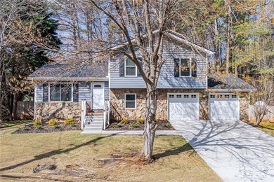 Deer Lake Home Active Under Contract in Suwanee Georgia