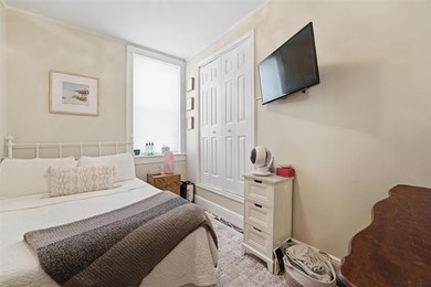 Exceptional opportunity in Bayonne's booming east side - photo 13
