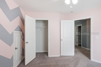 Beautifully maintained home with 3BR 2.5 BA with a great - photo 29