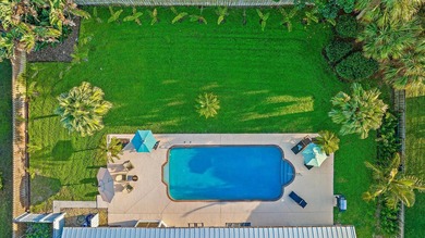 This beautifully curated coastal escape perfectly blends relaxed - photo 40