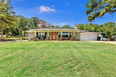 Lake Home Off Market in Lake Kiowa, Texas