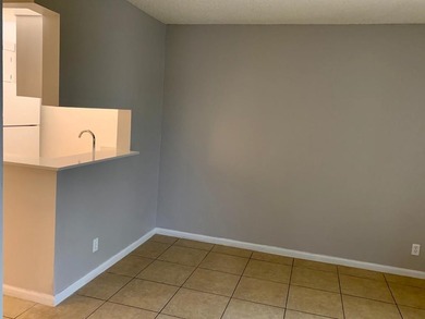 FOR SALE - Investor Friendly Condo! Second-floor 1 bedroom, 1 - photo 9