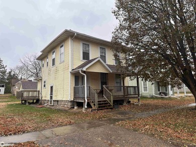 Mississippi River - Des Moines County Home For Sale in Burlington Iowa