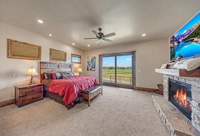 Welcome to Mountain View Ranch, a rare 50-acre Western Colorado - photo 16