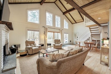 Lake Home For Sale in Clifton, Pennsylvania