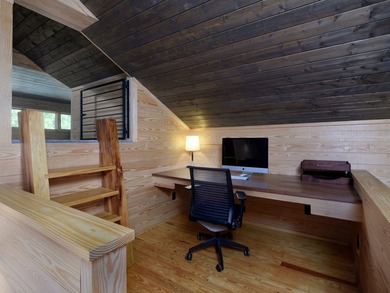 212 Southeast Shore Drive offers a level of craftsmanship and - photo 28