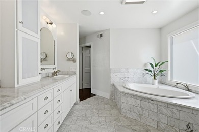 Welcome to 316 8th Street-a beautifully remodeled coastal - photo 31