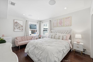 Welcome to 316 8th Street-a beautifully remodeled coastal - photo 36