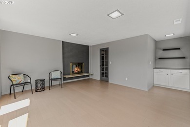 Like new home with a lower interest rate payment! Seller willing - photo 13